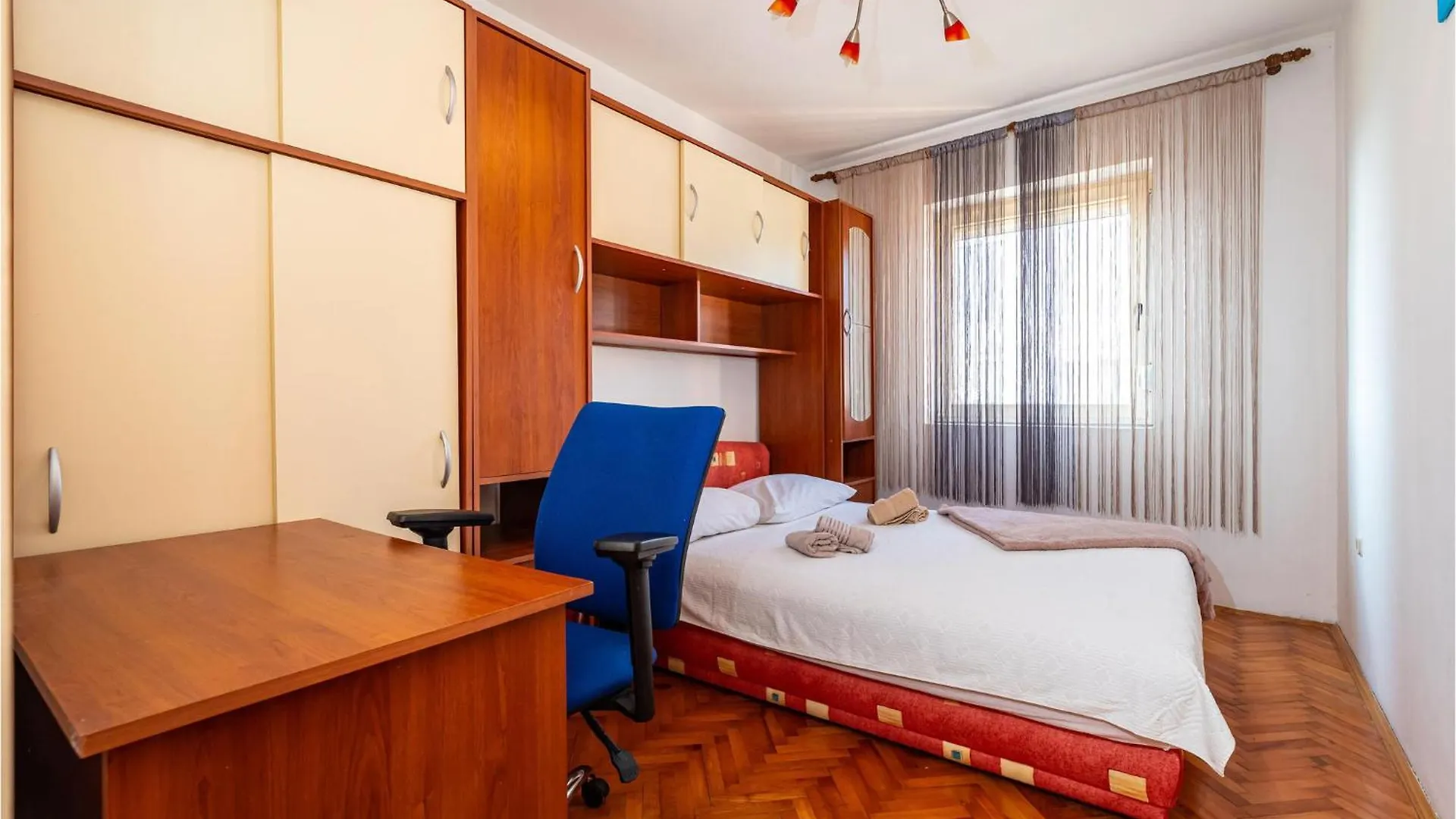 Lovely Apartment In Jasenice With Kitchen 0*, Jasenice (Zadar)